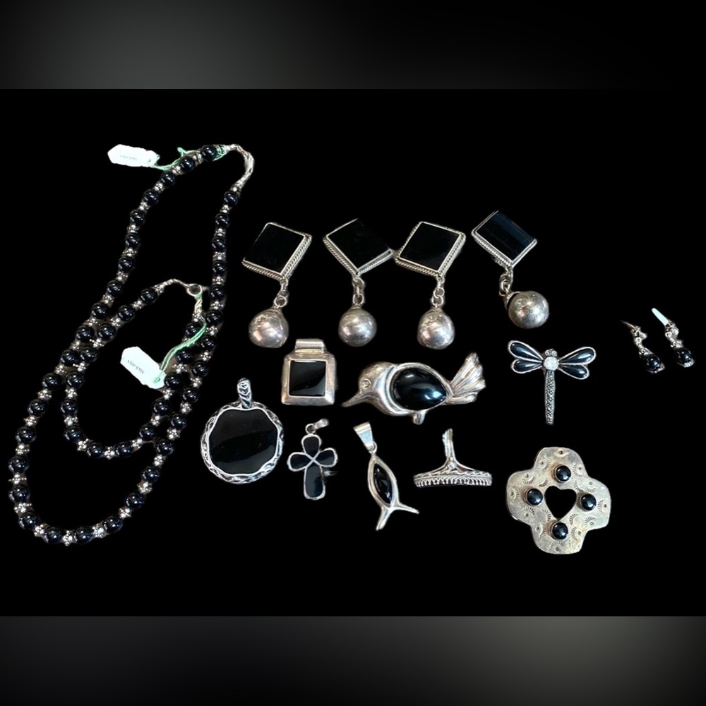 Jewelry Lot vintage black onyx and silver